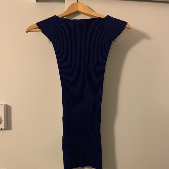 Dress - Picture 5 of 5